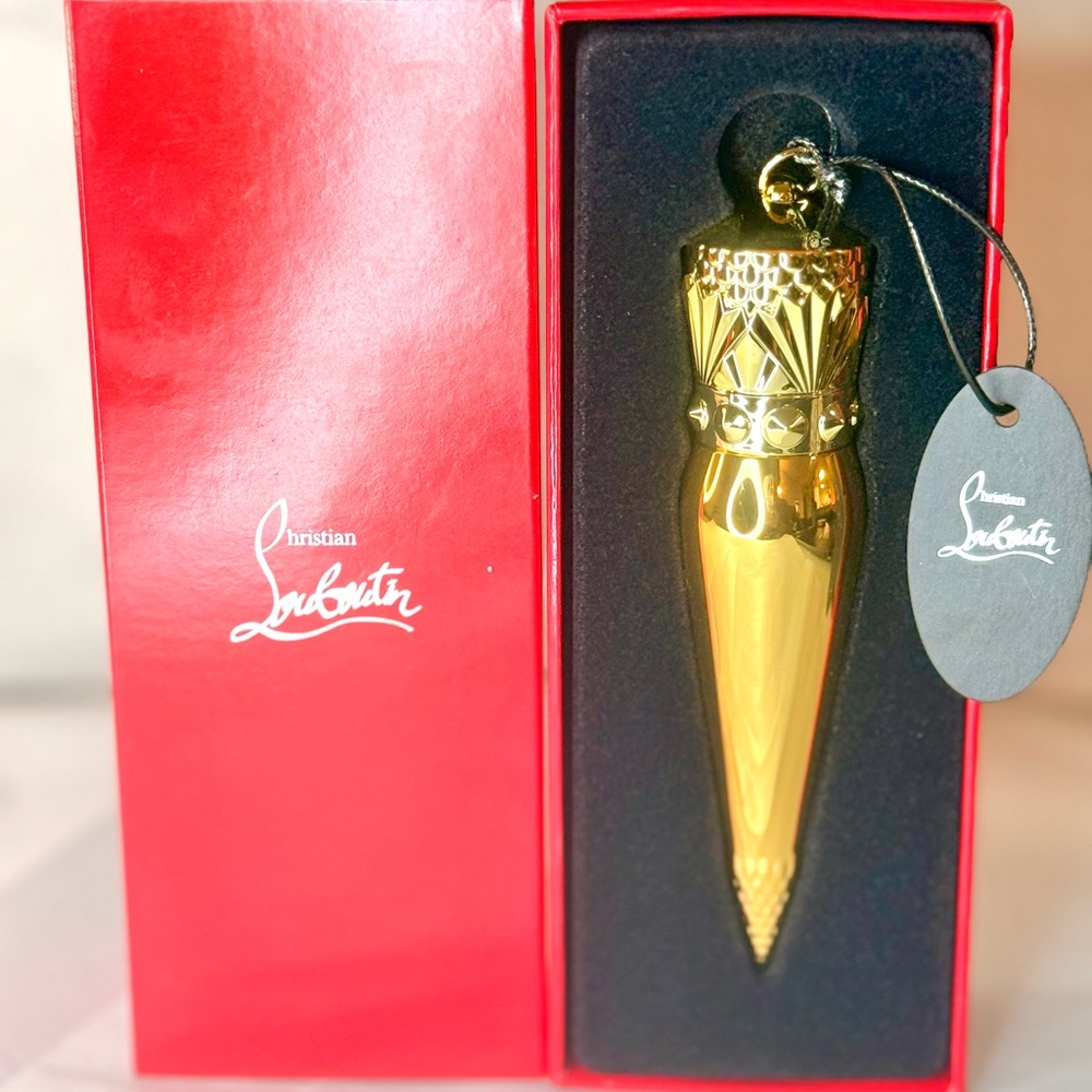 Christian Louboutin Lipstick Rouge Louboutin 001 Silky Satin NIB